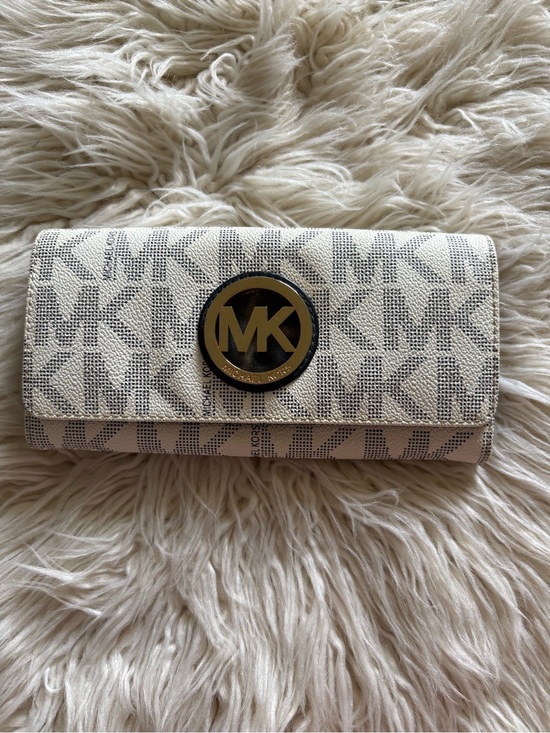 Michael Kors Handbags - Michael Kors Vanilla Signature MK Logo Fulton Flap Continental Wallet Clutch EUC
